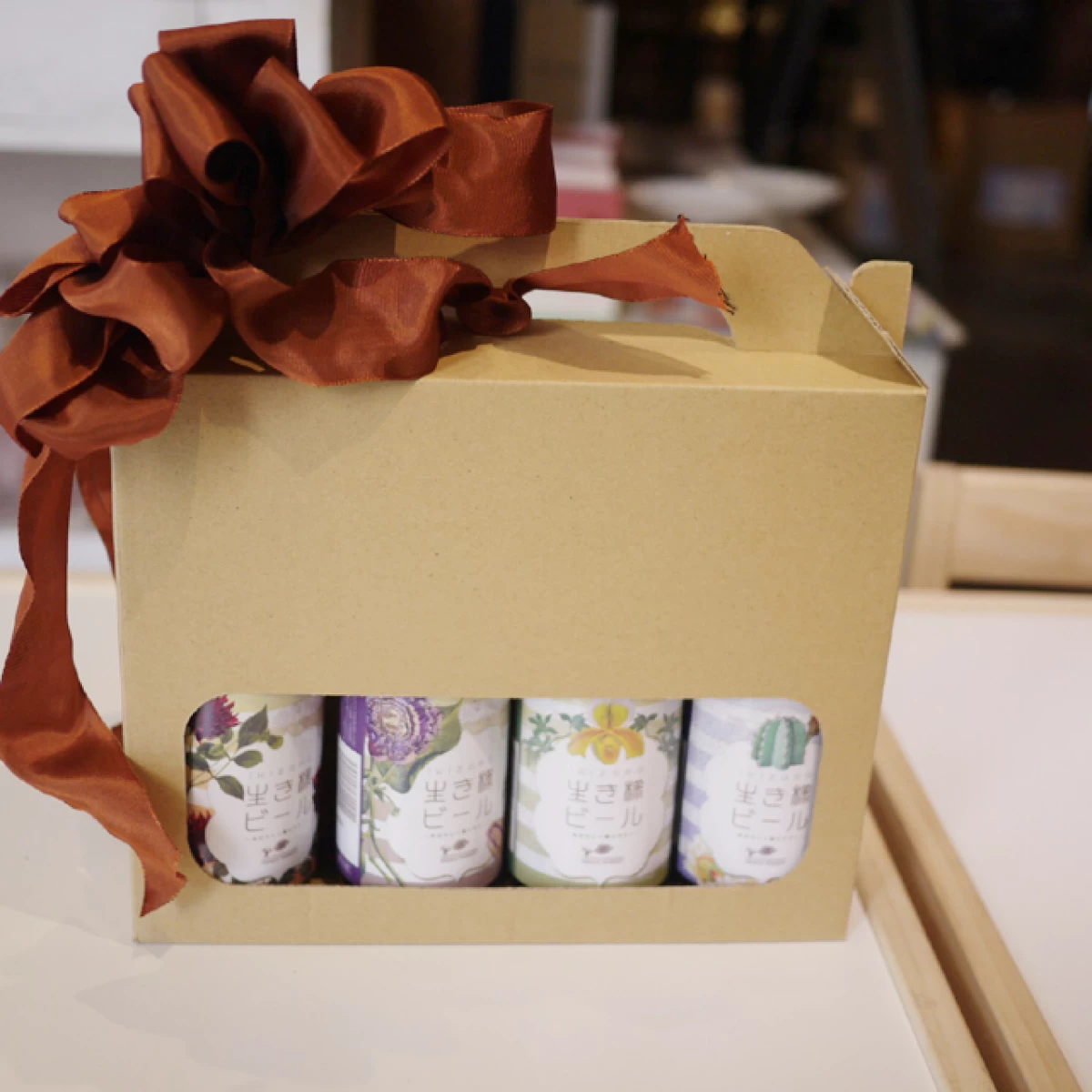 お祝い 香川県産地ビール[花酒プレゼント] 生き様ビール8本と薔薇の花束のセット